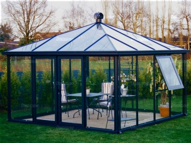 Hipped roof Greenhouse 47