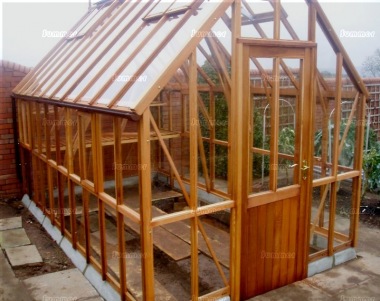 Alton Victorian Glass To Ground
